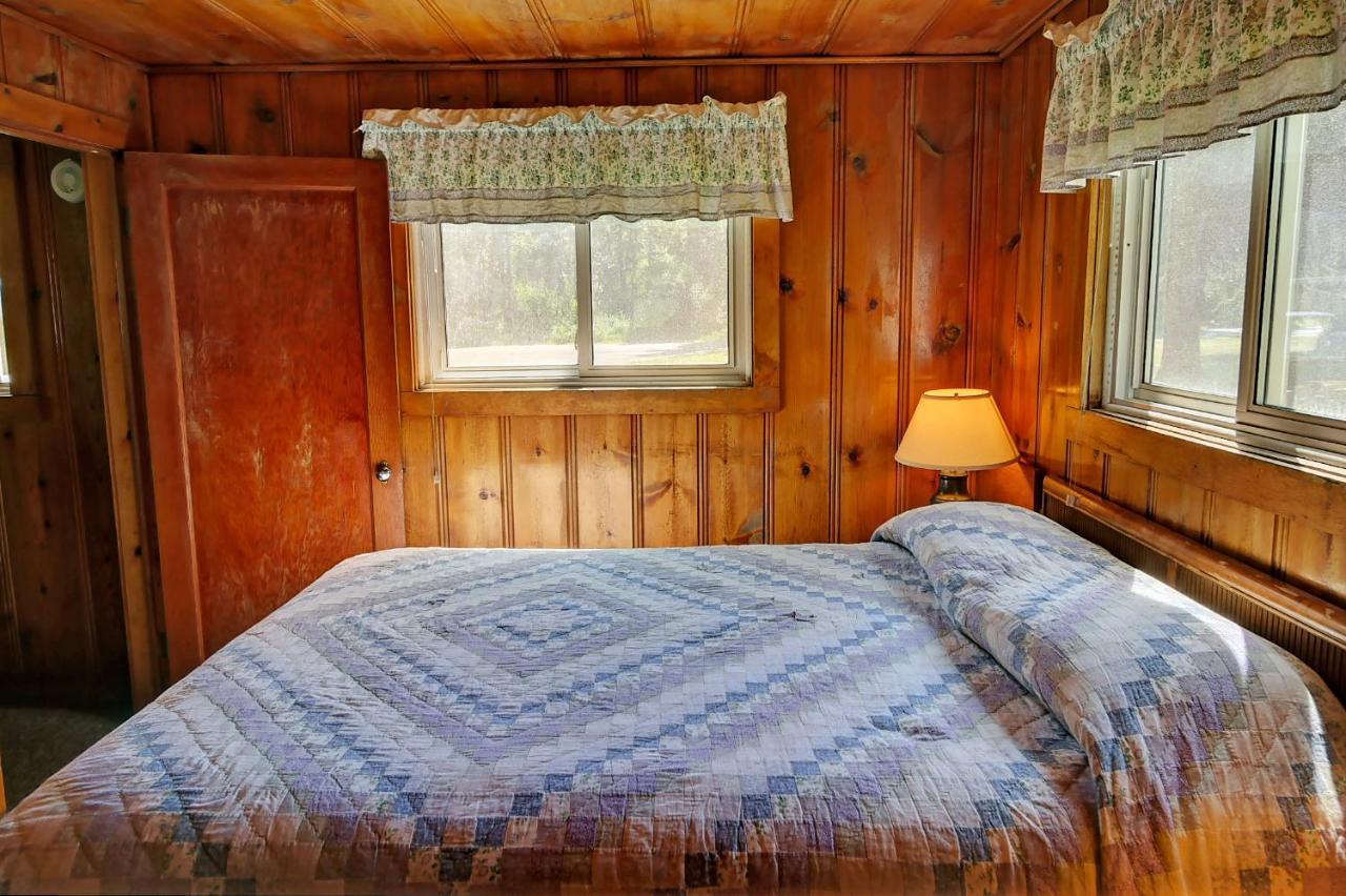 Idle A While Cabins Twisp Экстерьер фото